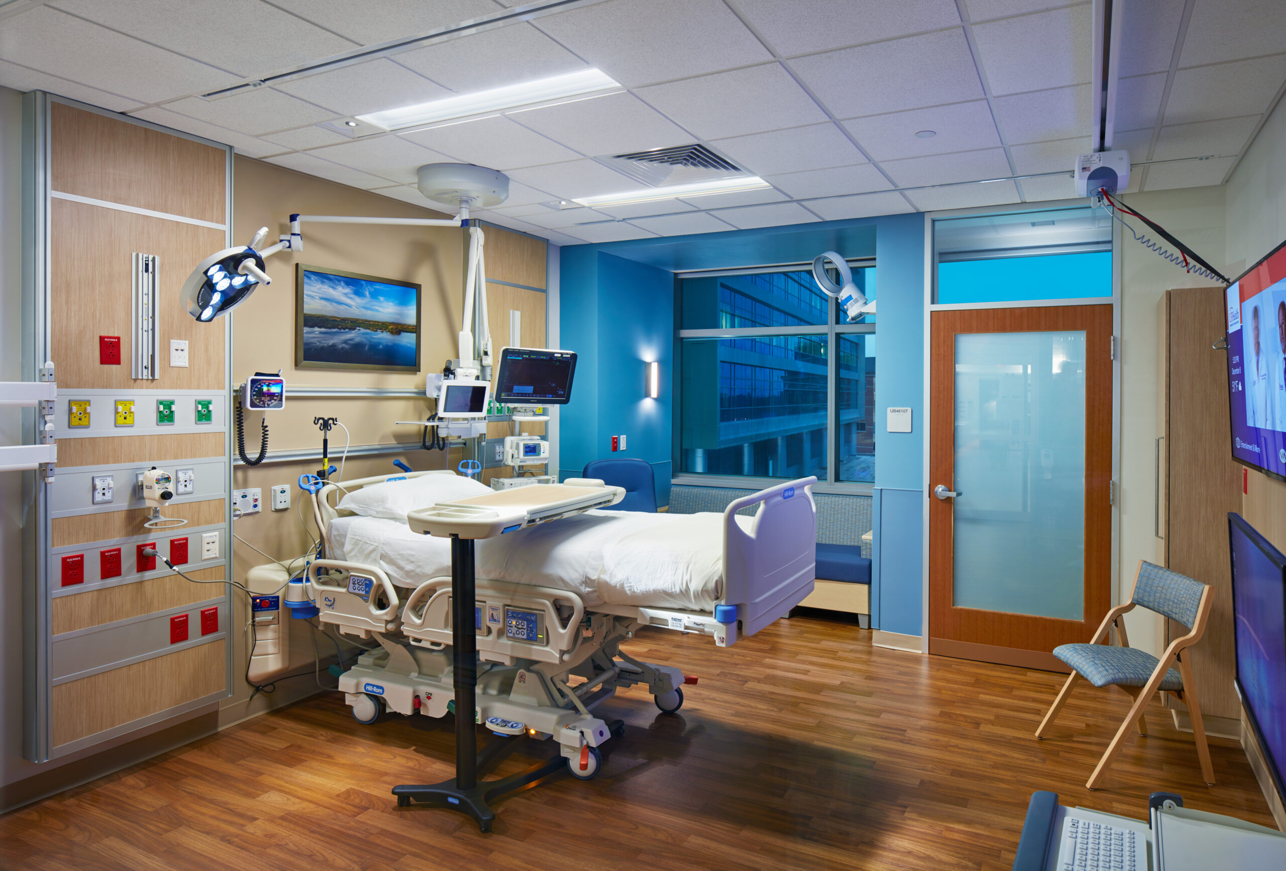 UF Health Heart and Vascular Hospital and UF Health Neuromedicine Hospital 3
